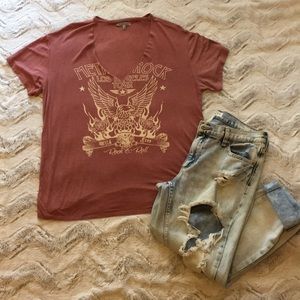 Rock n’ Roll v-cut Tee